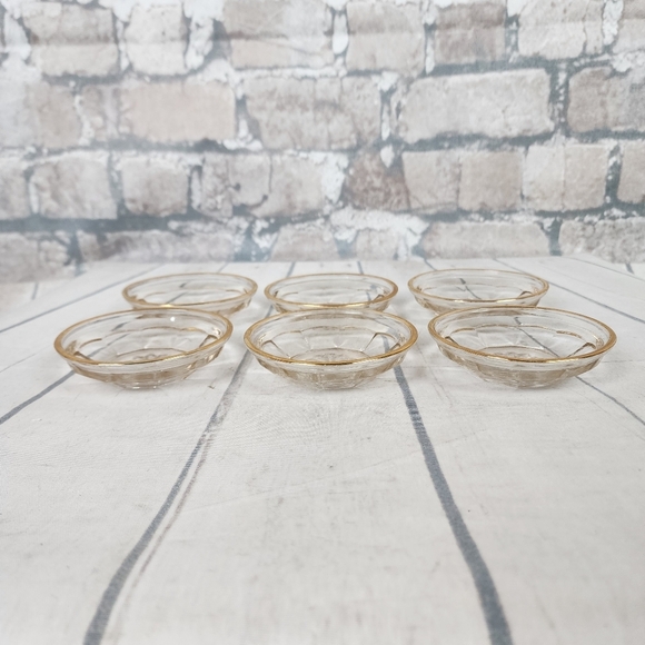 Art Deco Salt Barrel Salt Cellar Pressed Glass Star Motif Gold Rim Set of 6 - Picture 4 of 12